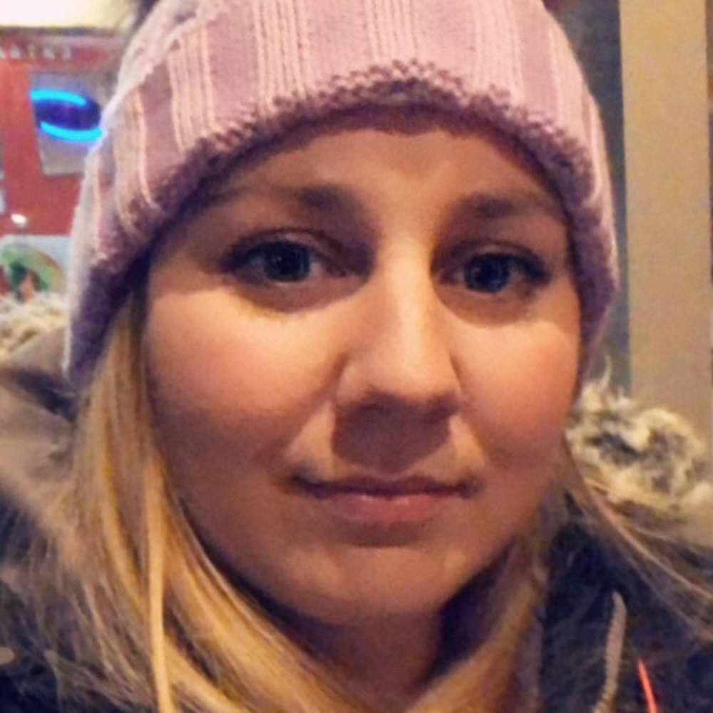 Meet your Posher, Laura